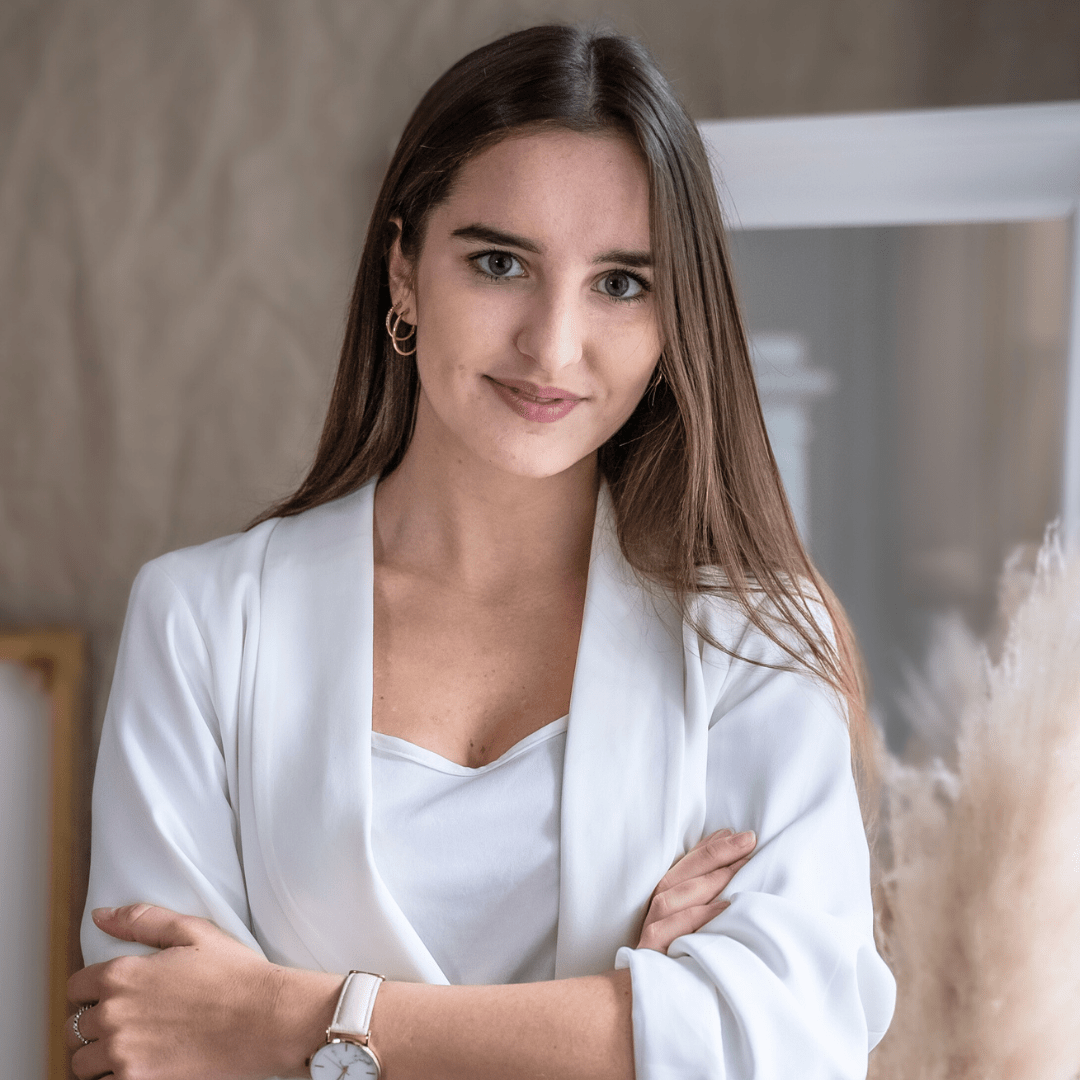 Joanna Sieprawska - junior account manager